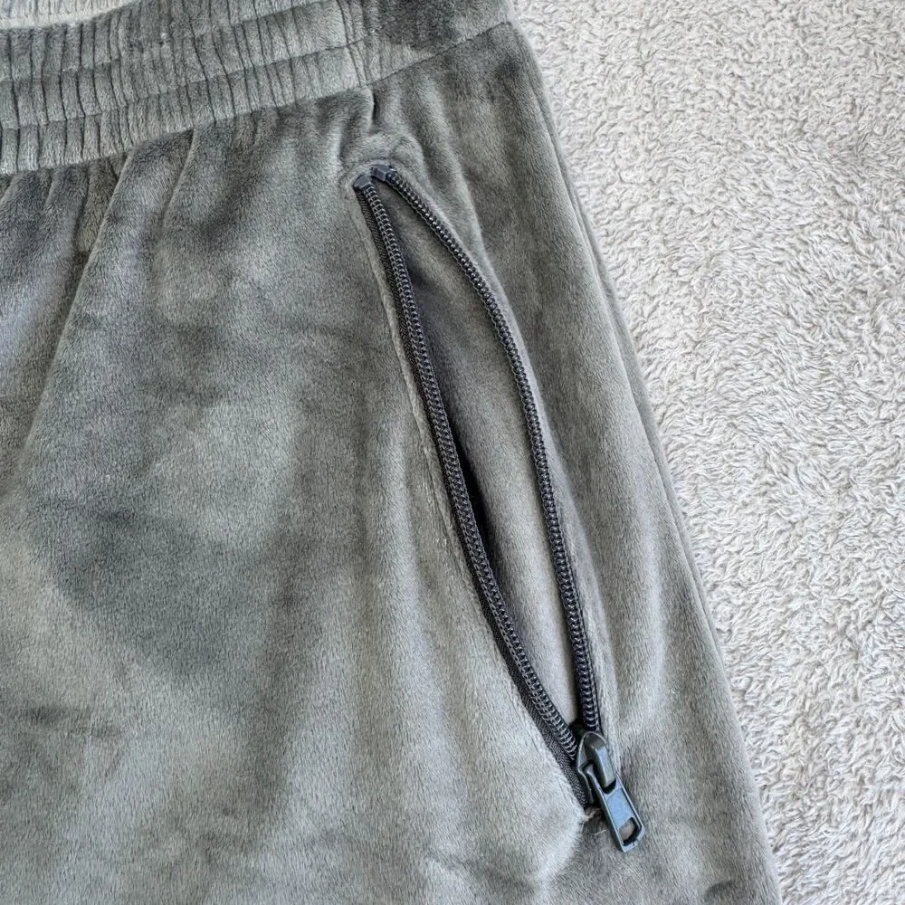 SKIMS velour sweatpants